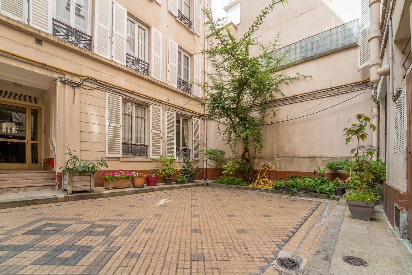 شقة Guestready - Magnifique Appt Au Sud De Pigalle باريس المظهر الخارجي الصورة